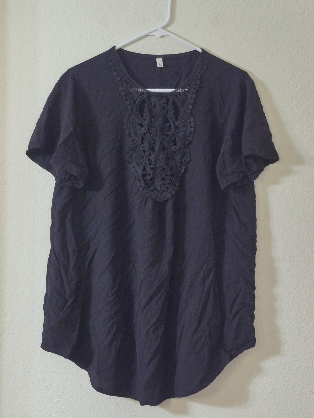Black Short-Sleeve Crochet Bib Tunic Top